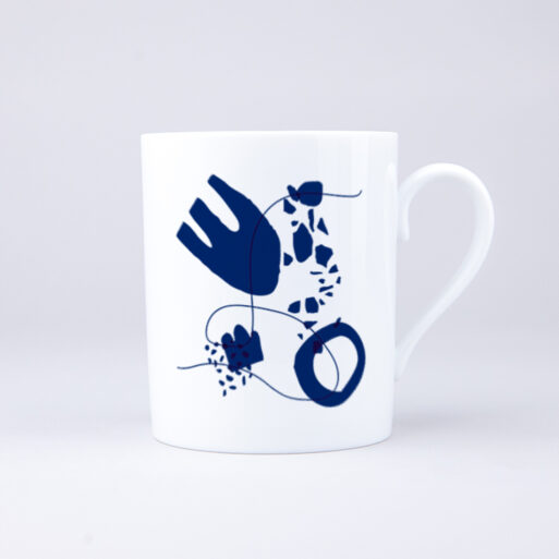 Mug Picasso made in France avec forme abstraite bleue