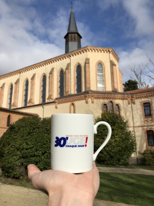 Mug in France